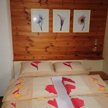 בית נופש Appt. Aeischer Wilwerwiltz